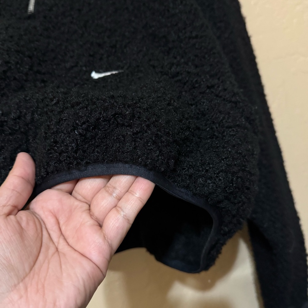 Nike Women's Black Jacket - Picture 12 of 14